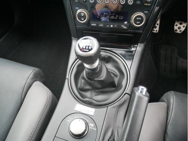 LEGACY B4