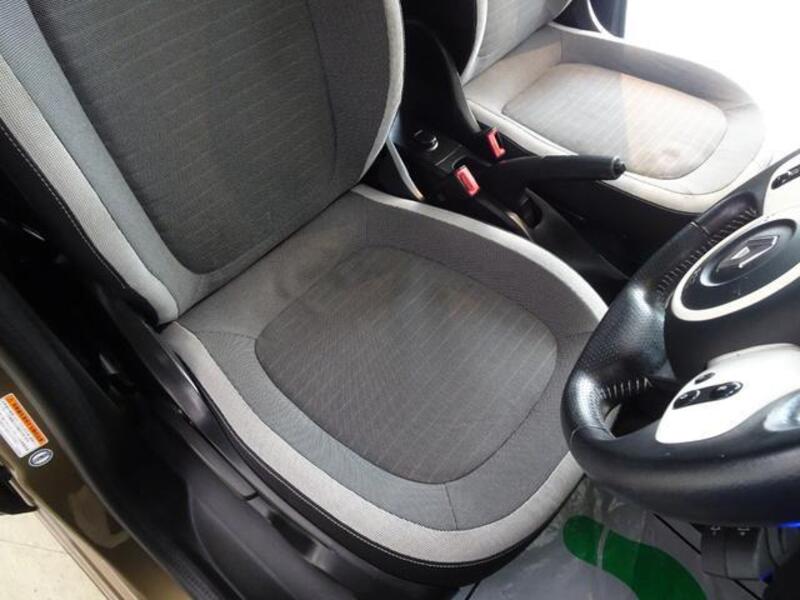 TWINGO