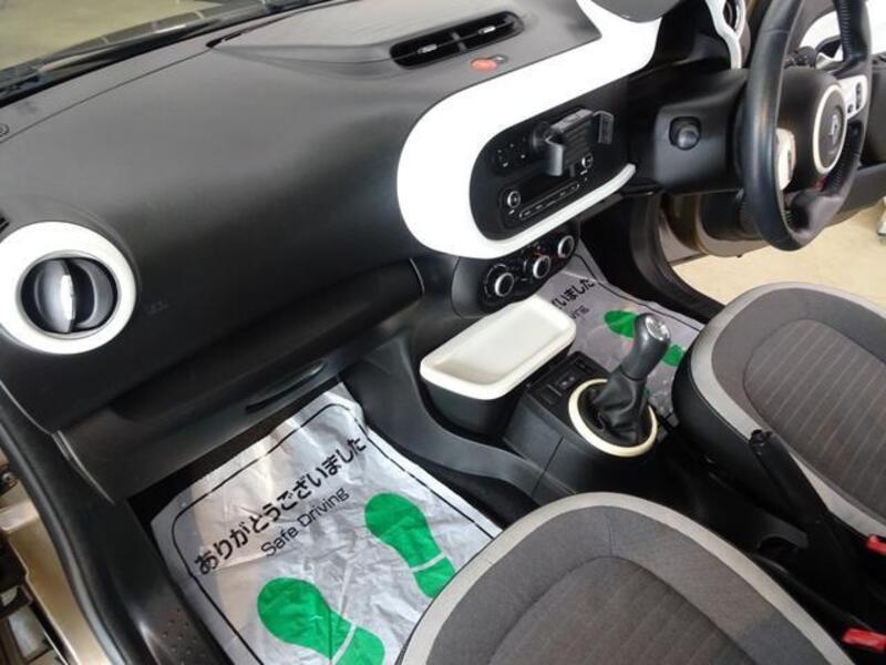 TWINGO