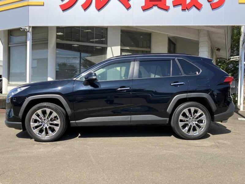 RAV4