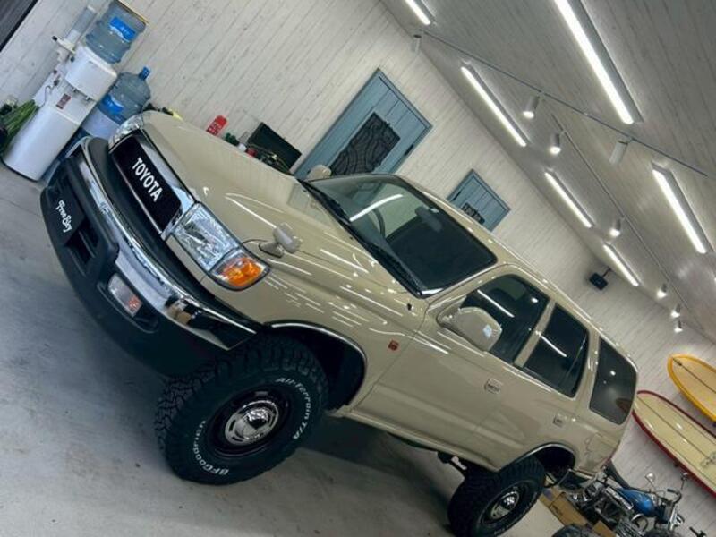 HILUX SURF