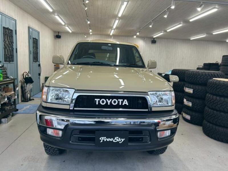HILUX SURF