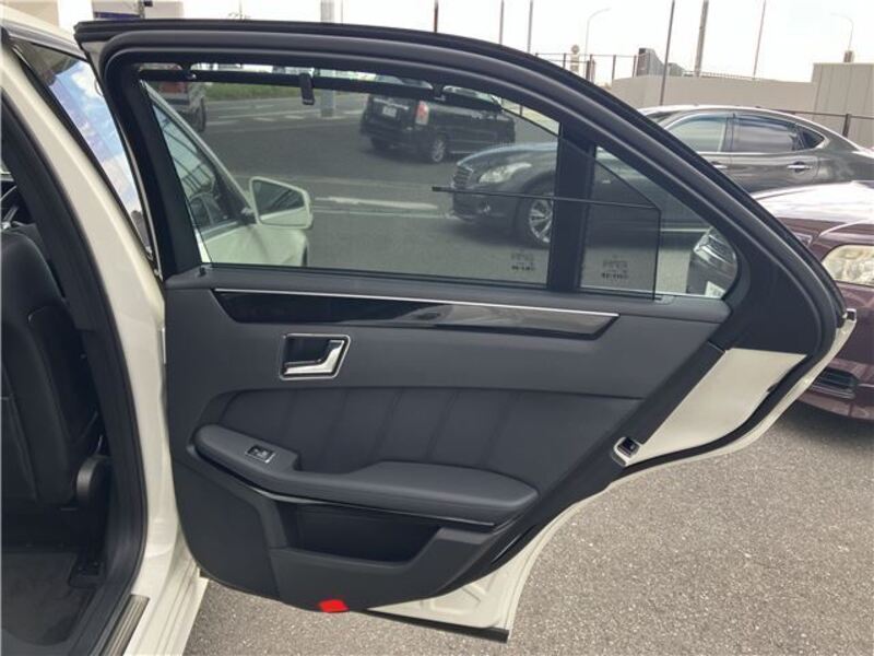 E-CLASS