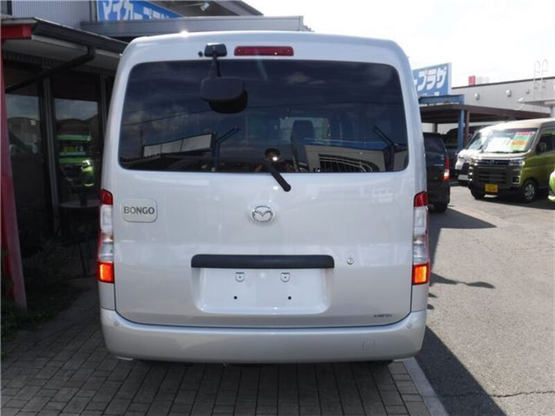 BONGO VAN