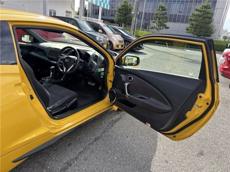 CR-Z
