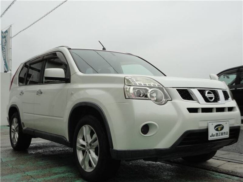 X-TRAIL-0