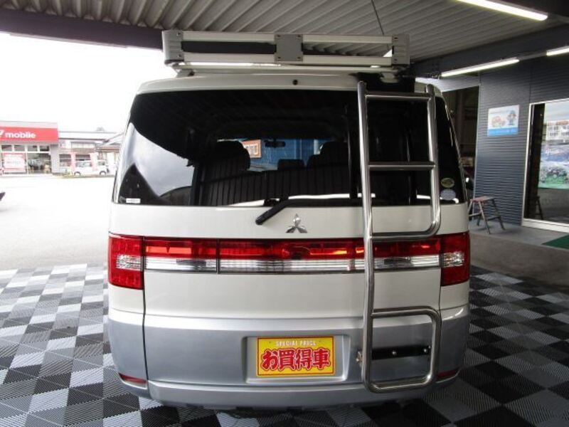 DELICA D5