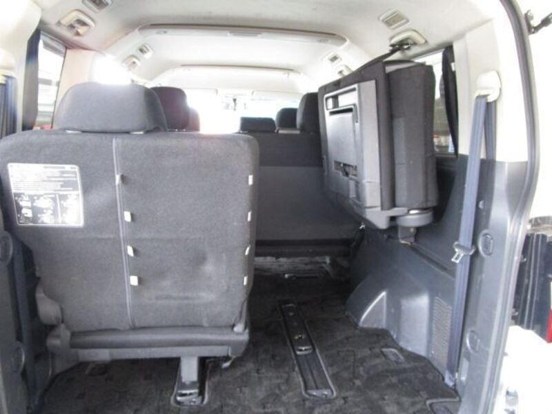 DELICA D5