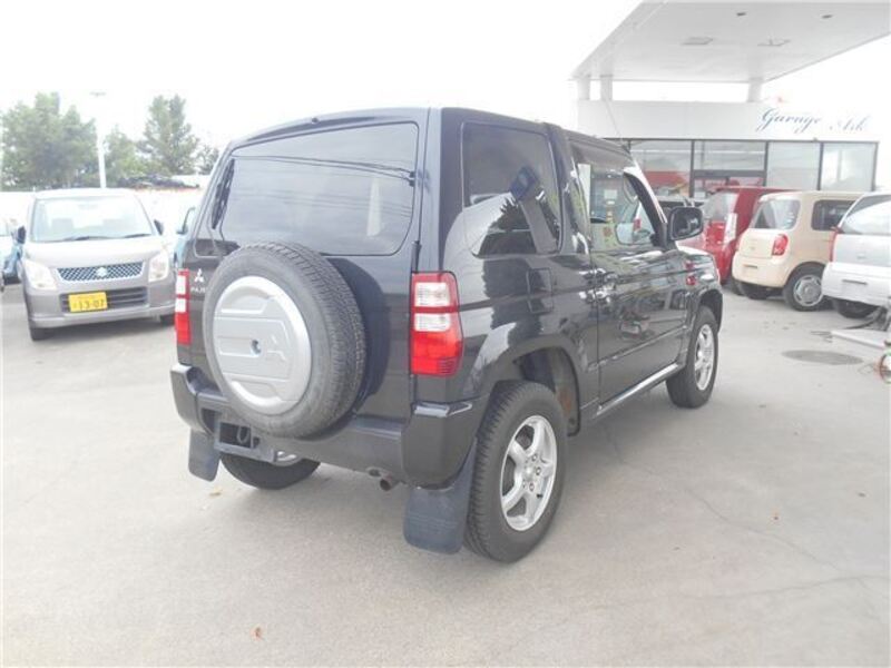 PAJERO MINI