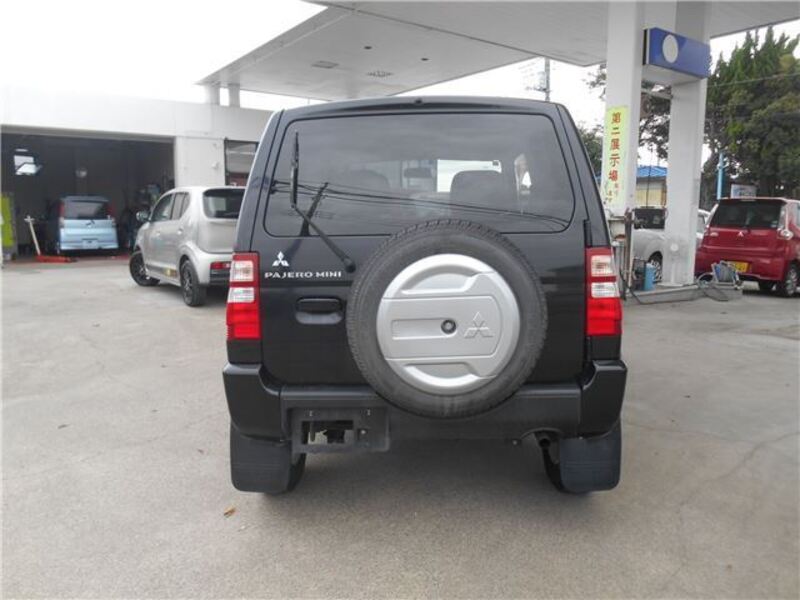PAJERO MINI