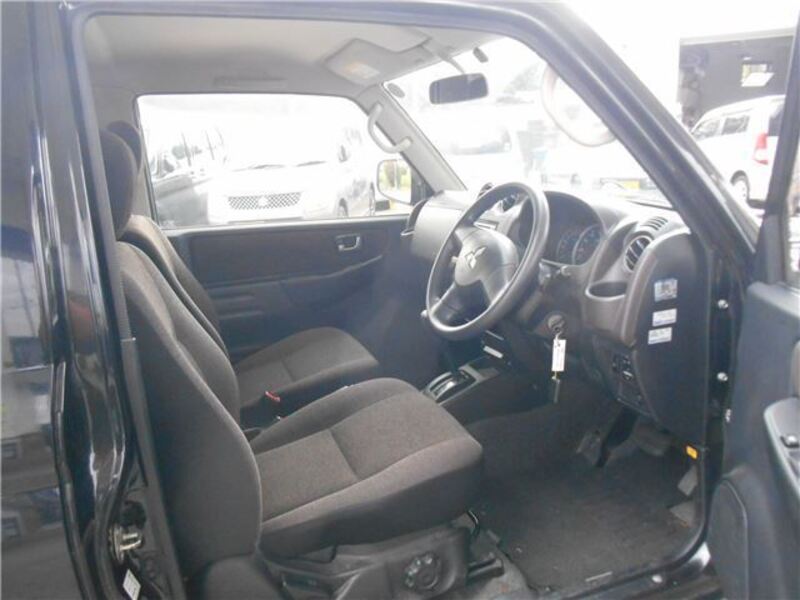 PAJERO MINI