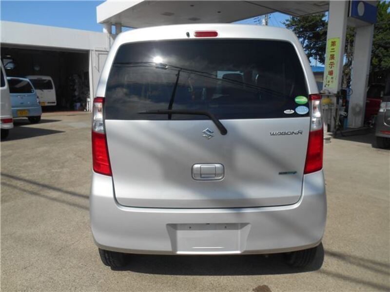 WAGON R