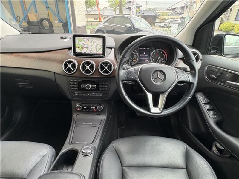 B-CLASS