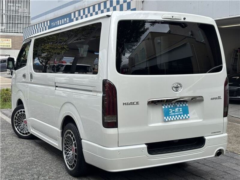 HIACE