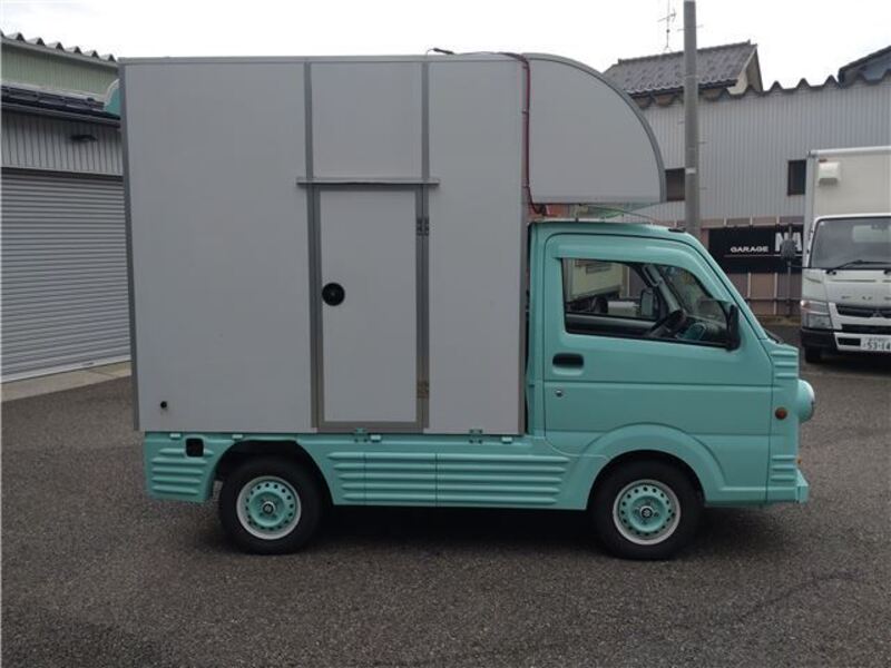 CARRY TRUCK
