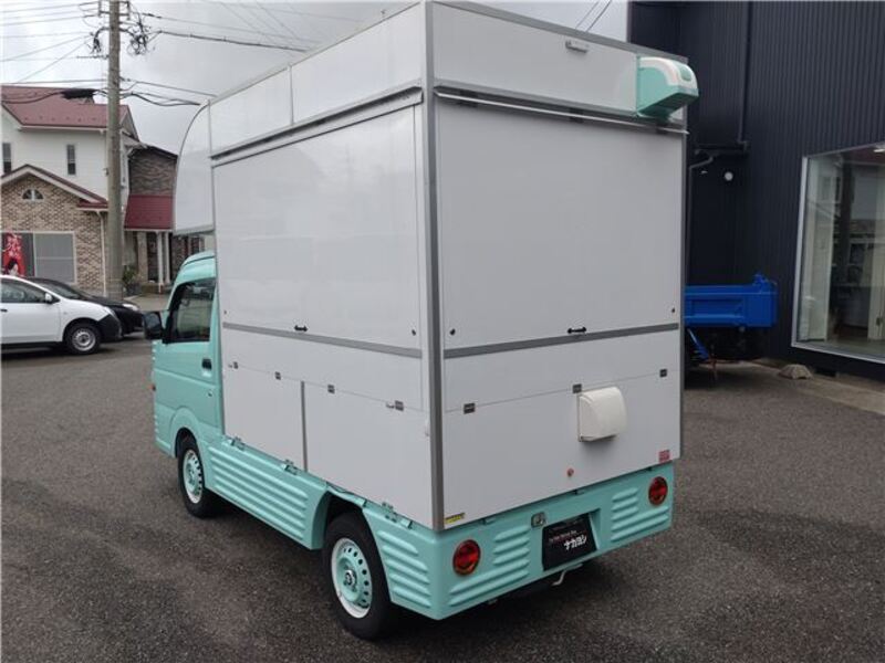 CARRY TRUCK