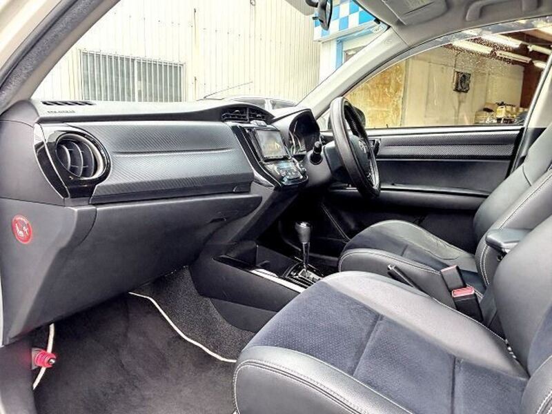 COROLLA FIELDER