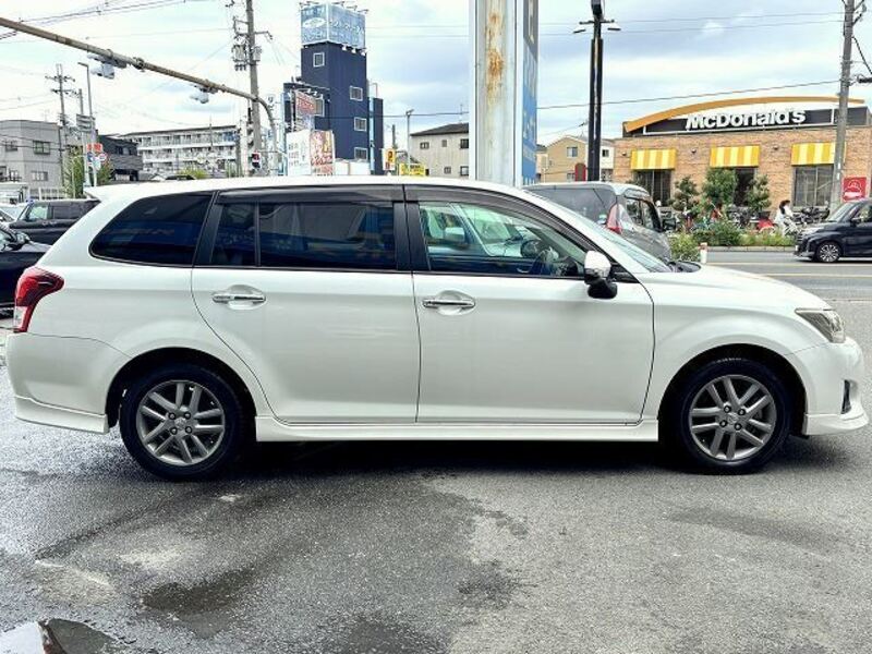 COROLLA FIELDER