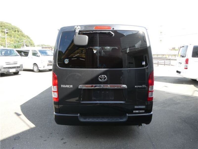 HIACE VAN