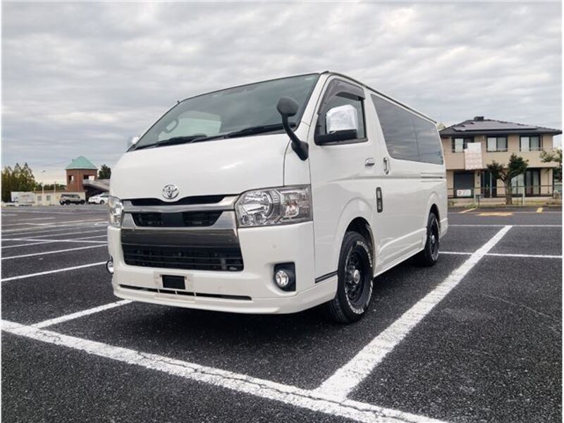 HIACE VAN