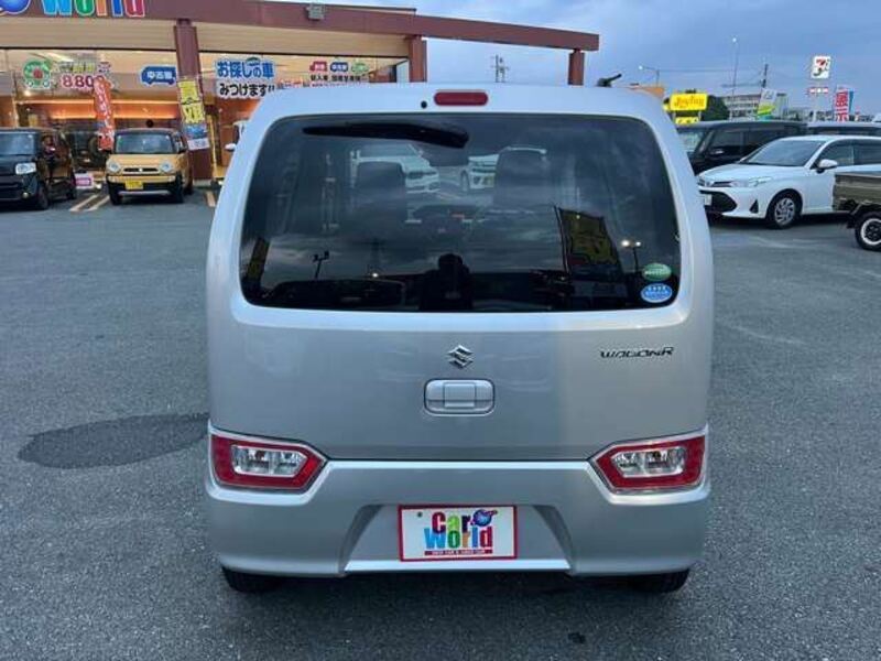 WAGON R