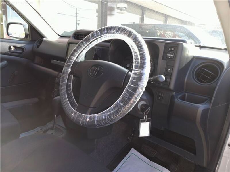 SUCCEED VAN