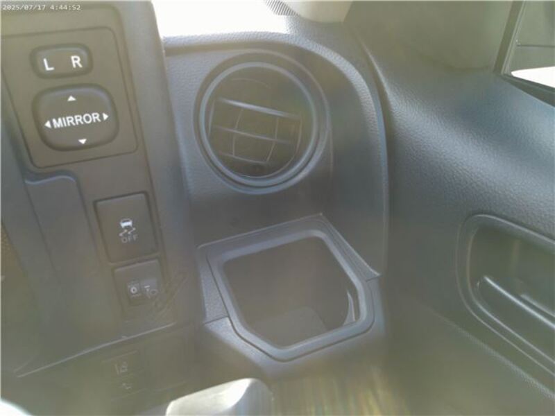 SUCCEED VAN
