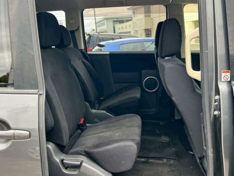 DELICA D5