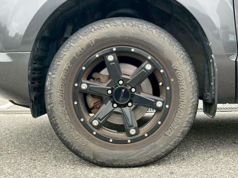 DELICA D5