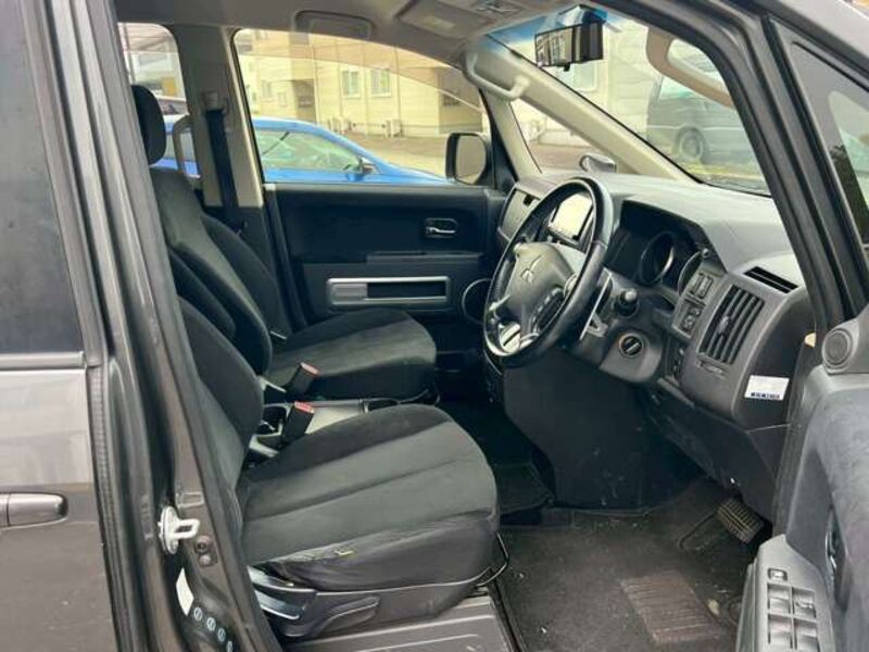 DELICA D5