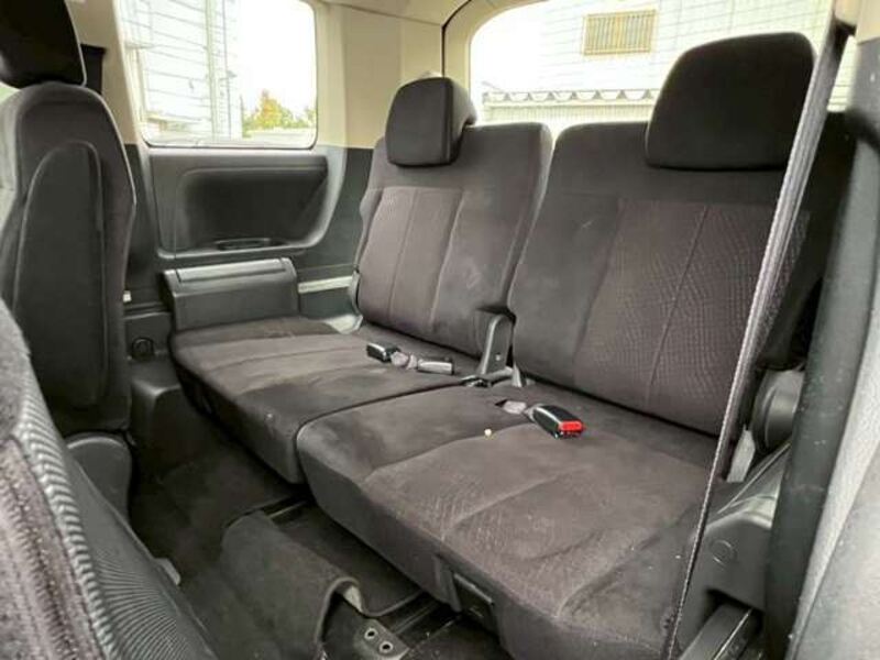 DELICA D5