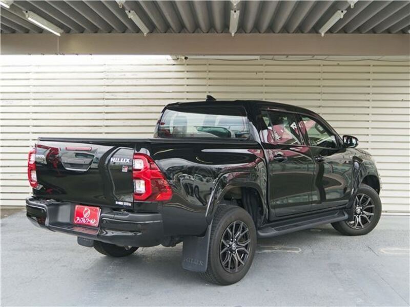 HILUX