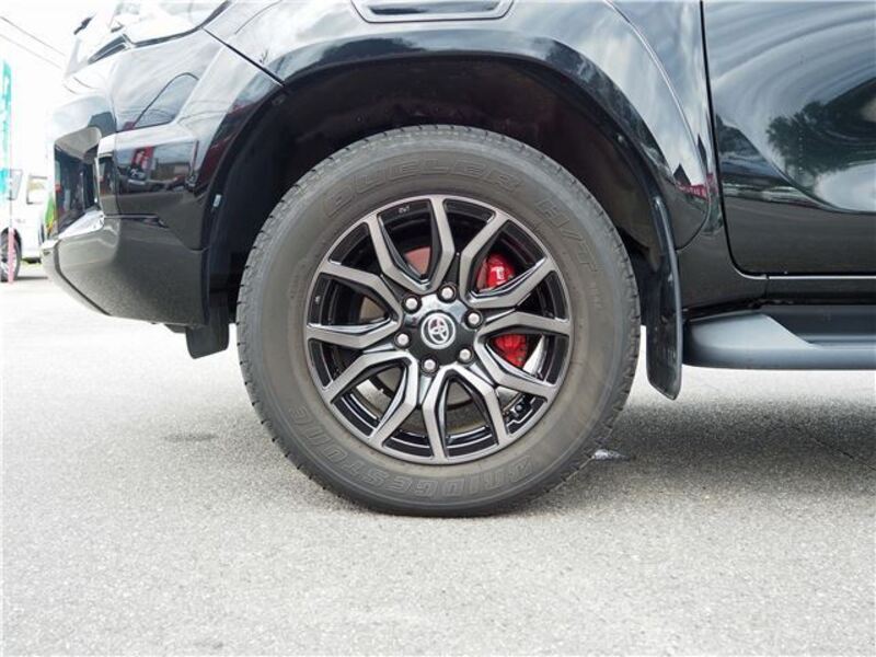 HILUX