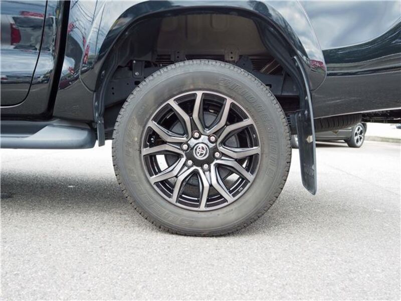 HILUX