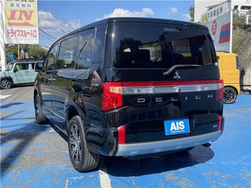 DELICA D5