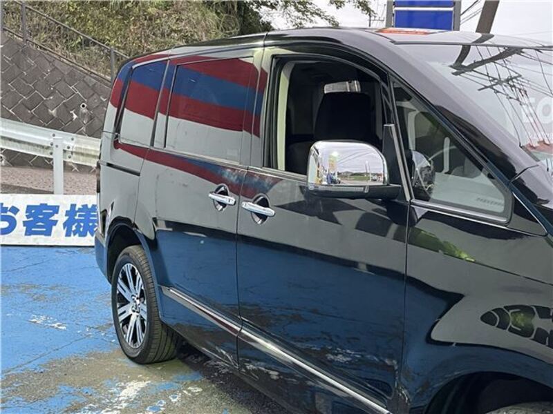 DELICA D5
