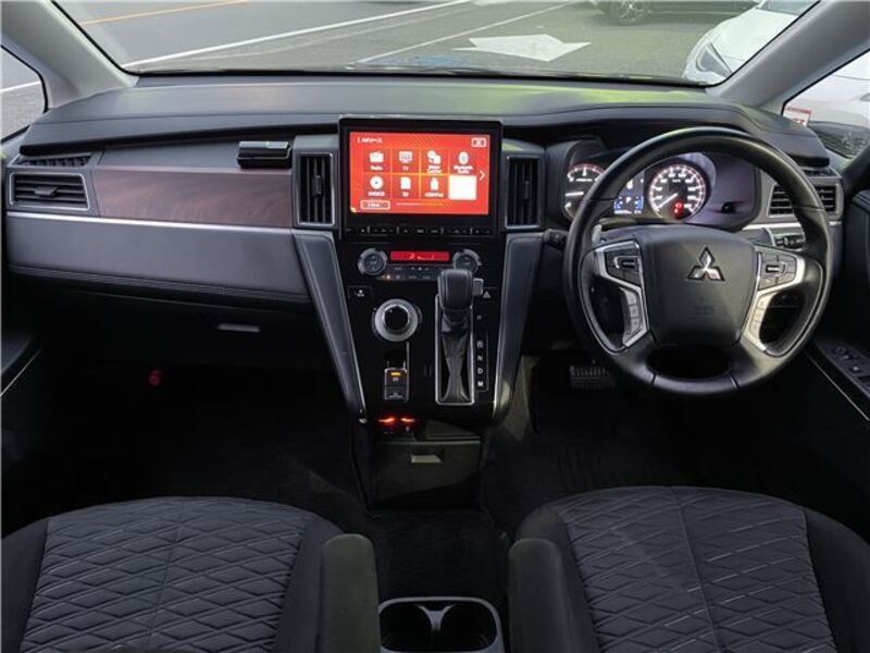 DELICA D5