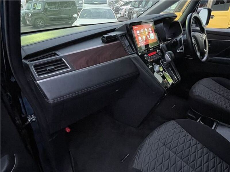 DELICA D5