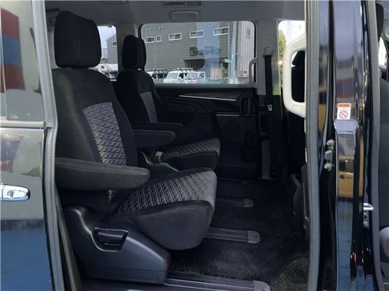 DELICA D5