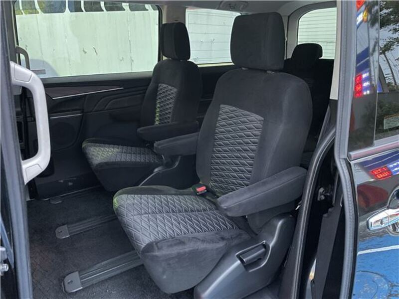 DELICA D5