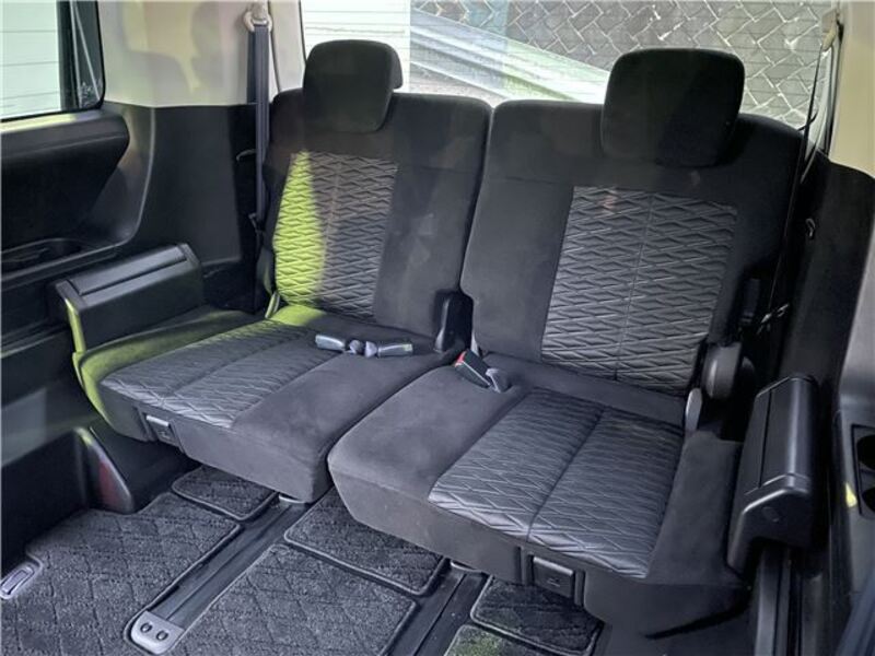 DELICA D5