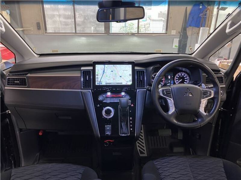 DELICA D5