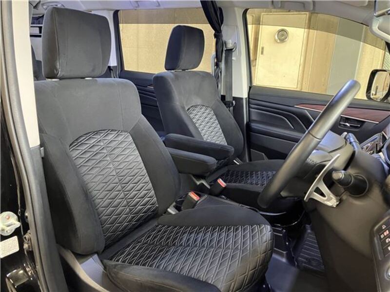 DELICA D5