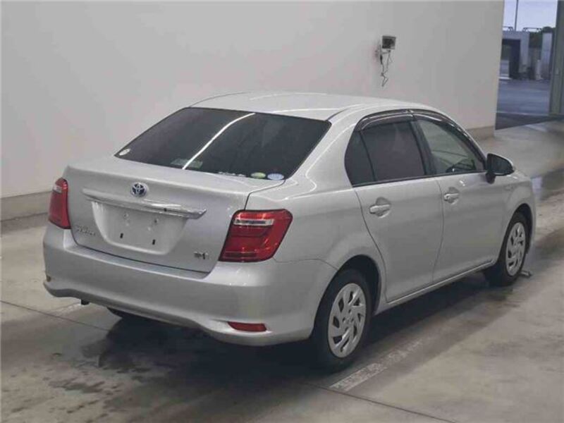 COROLLA AXIO