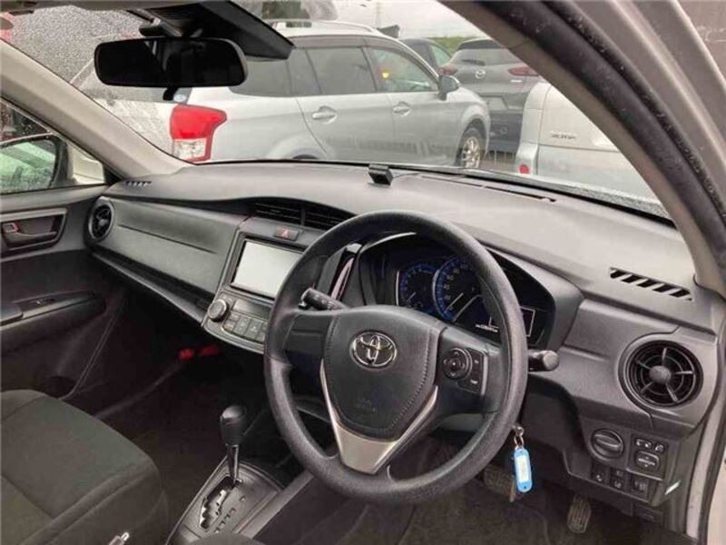 COROLLA AXIO