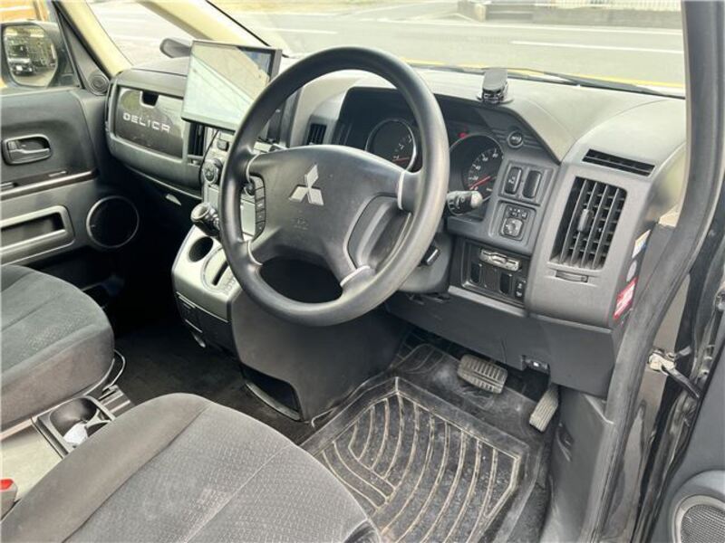 DELICA D5