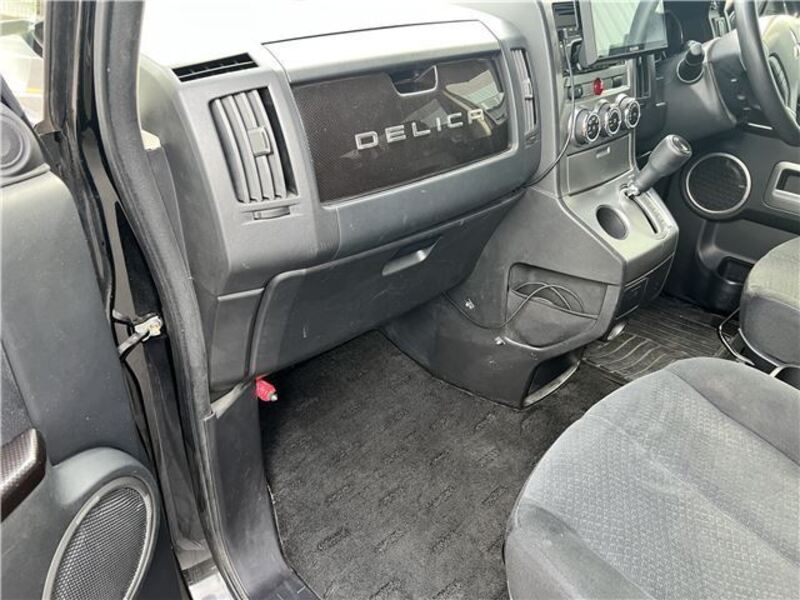 DELICA D5