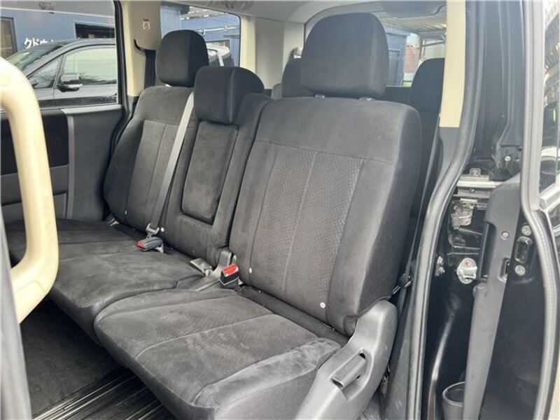 DELICA D5
