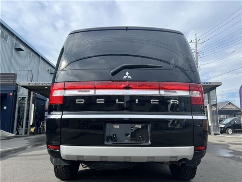DELICA D5