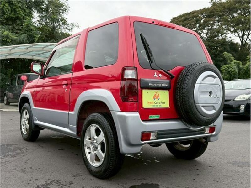 PAJERO MINI
